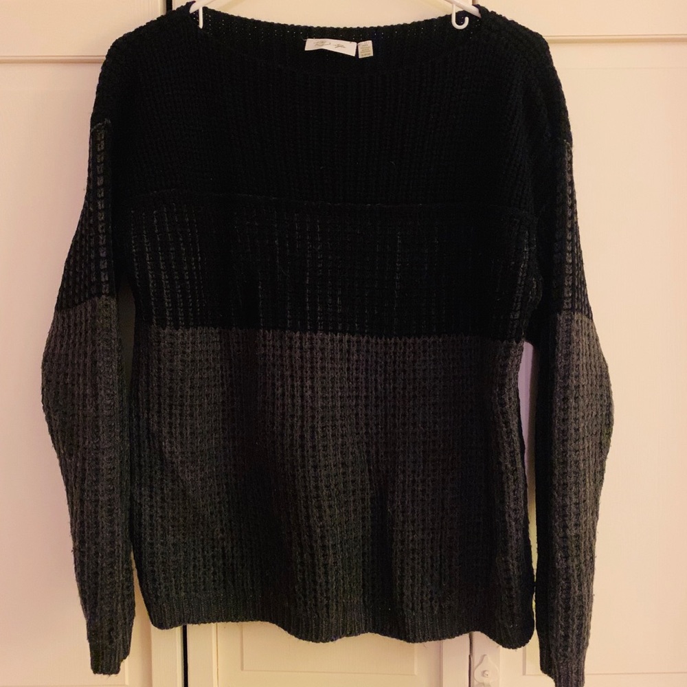 Comfy tri-colored Sweater